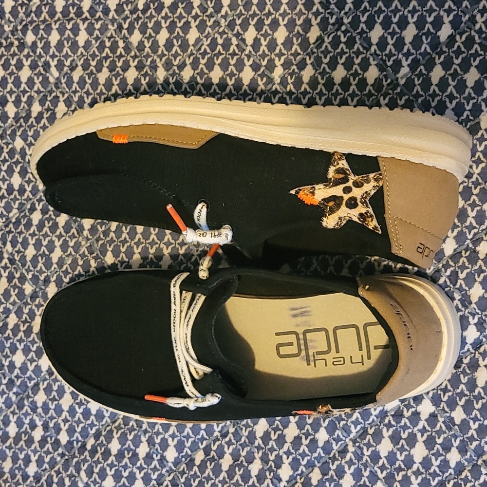 NEW Hey Dude slip ons